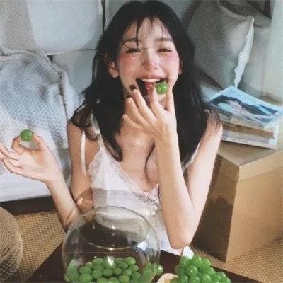 残宵留得梦依稀